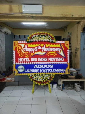 Papan Bunga di Universitas Pelita Harapan